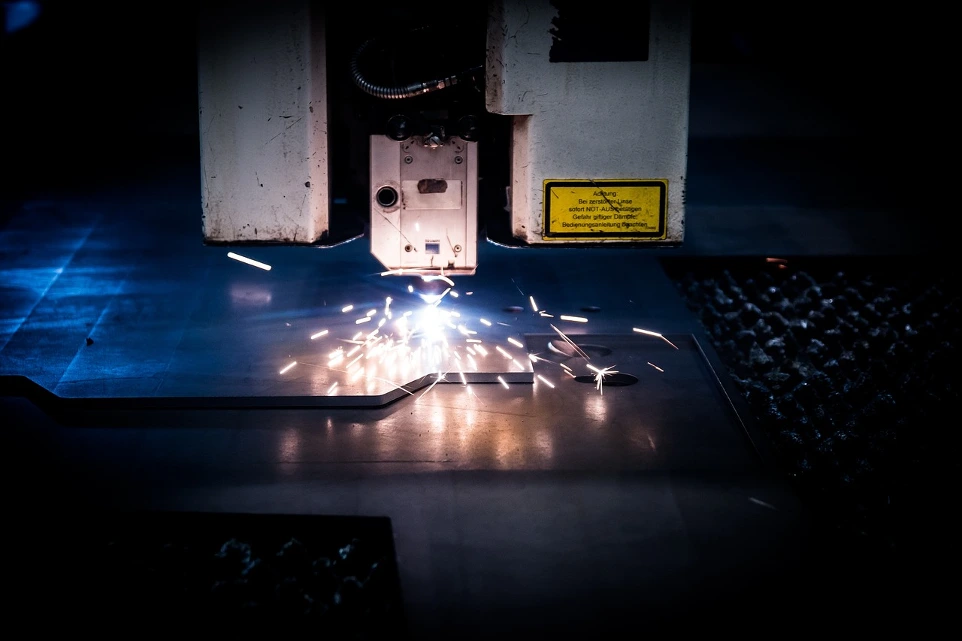 Laser cutting